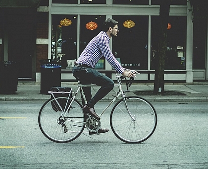 Ontario ready to spend $93M to expand bike lanes, boost cycling infrastructure by 2018.
